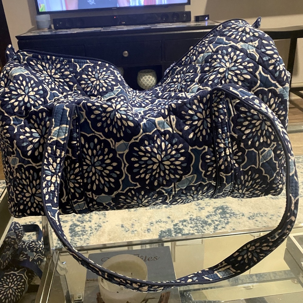 Vera Bradley Duffle Bag in Petal Splash